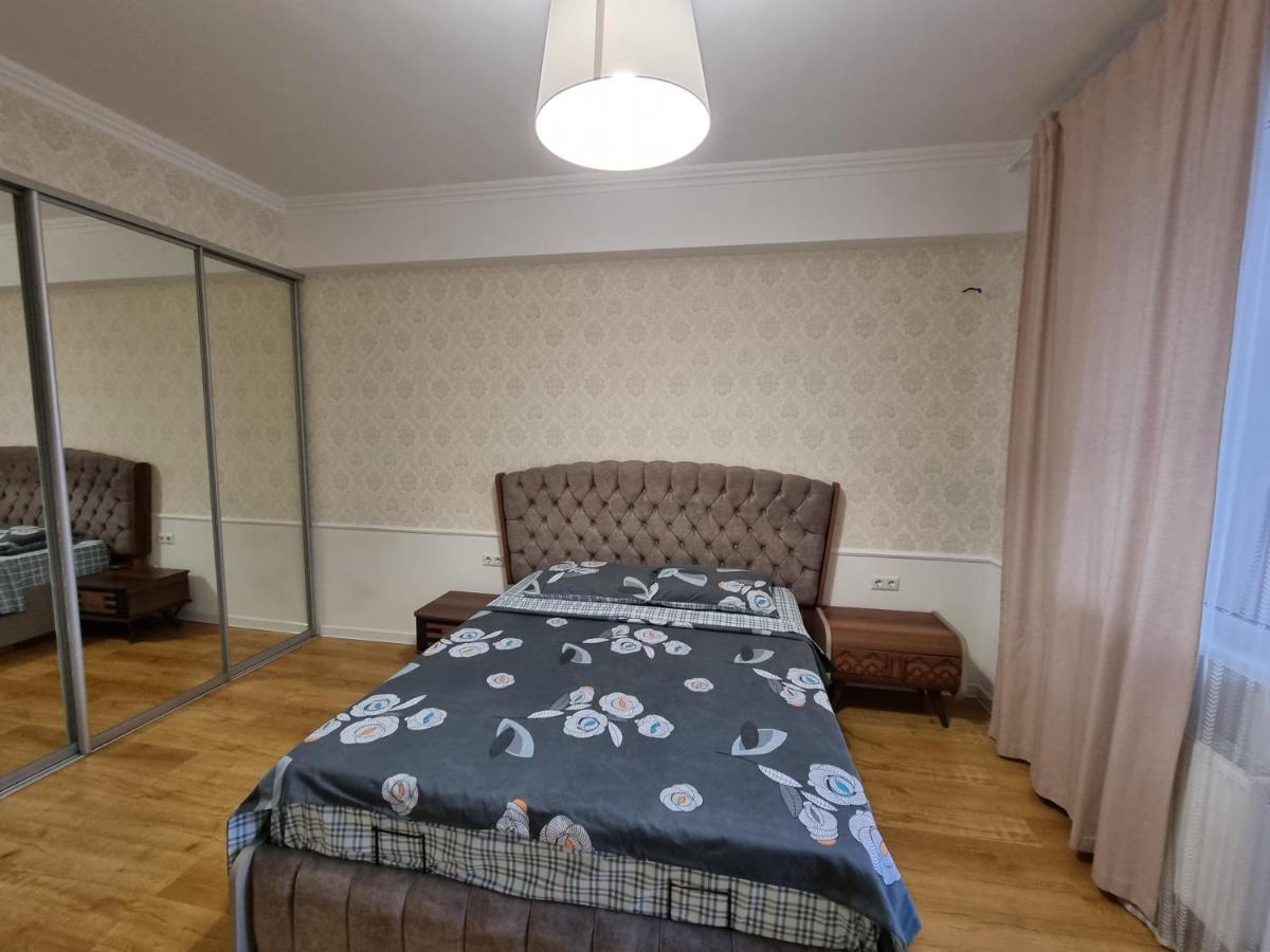 Luxury Best Grand New Apartaments Ultra Central Кишинів Екстер'єр фото