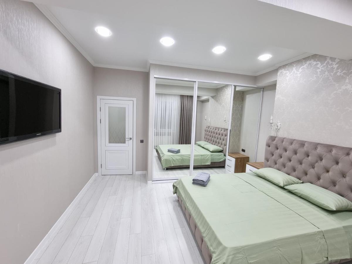 Luxury Best Grand New Apartaments Ultra Central Кишинів Екстер'єр фото