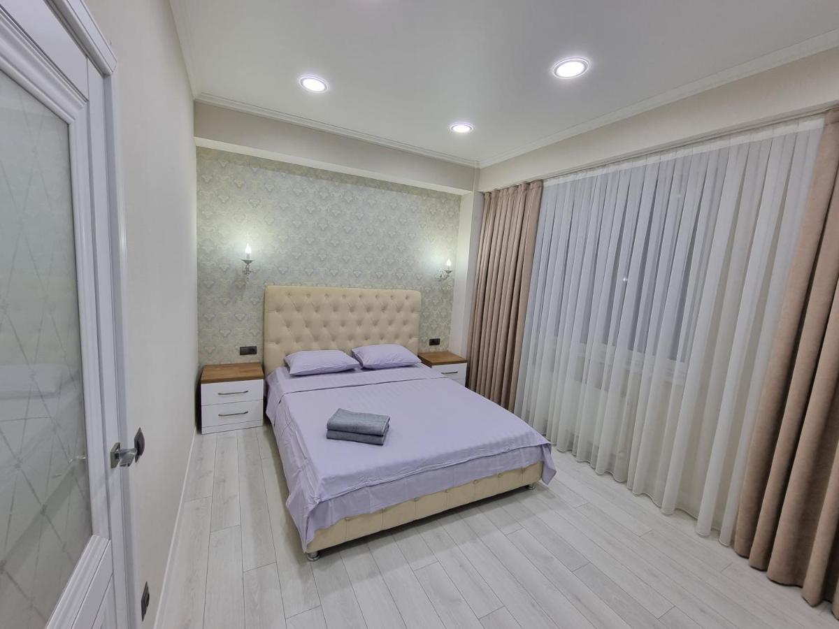 Luxury Best Grand New Apartaments Ultra Central Кишинів Екстер'єр фото