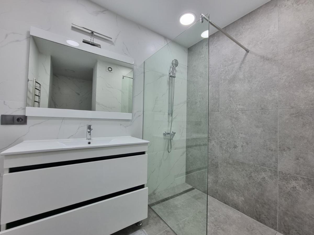 Luxury Best Grand New Apartaments Ultra Central Кишинів Екстер'єр фото