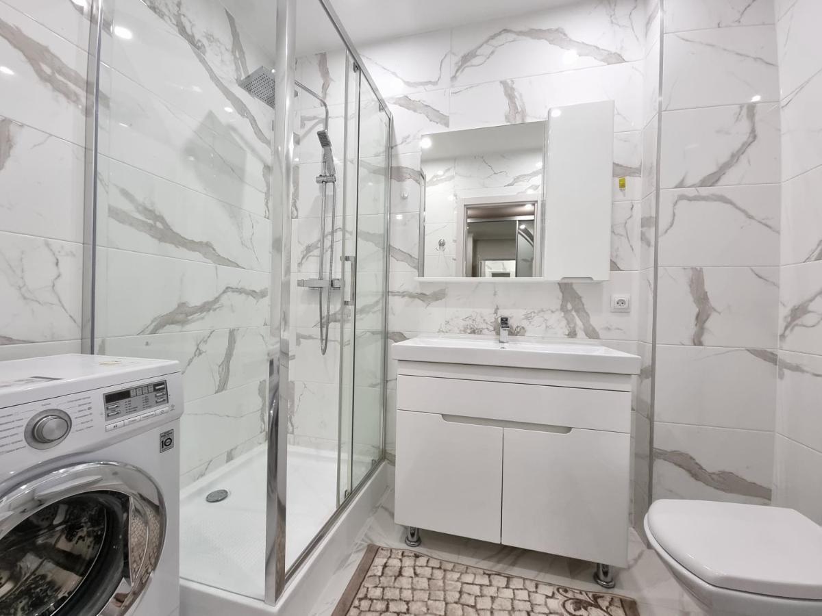 Luxury Best Grand New Apartaments Ultra Central Кишинів Екстер'єр фото