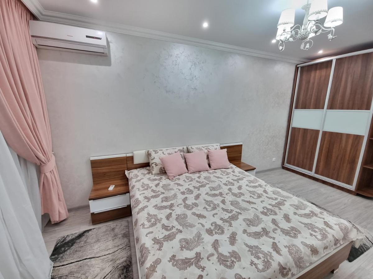 Luxury Best Grand New Apartaments Ultra Central Кишинів Екстер'єр фото