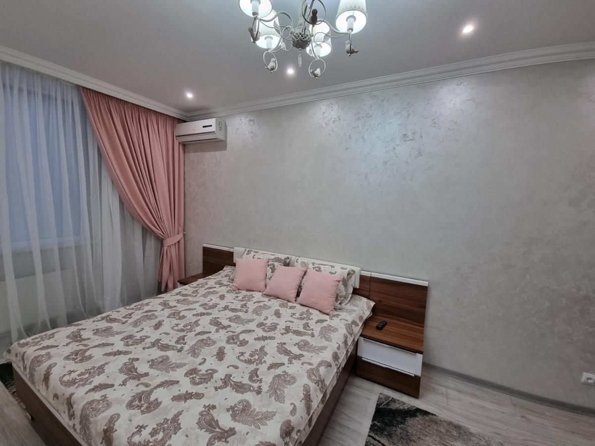 Luxury Best Grand New Apartaments Ultra Central Кишинів Екстер'єр фото