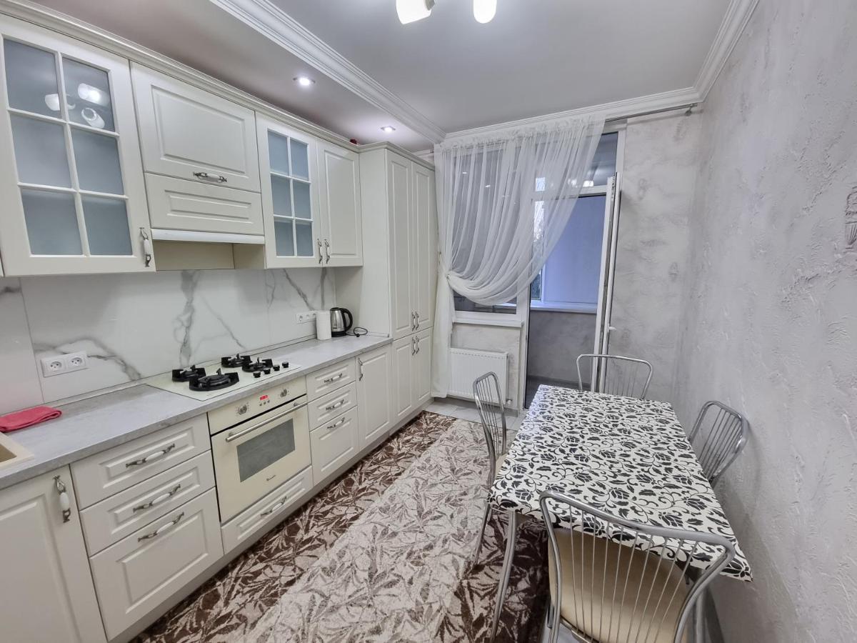 Luxury Best Grand New Apartaments Ultra Central Кишинів Екстер'єр фото